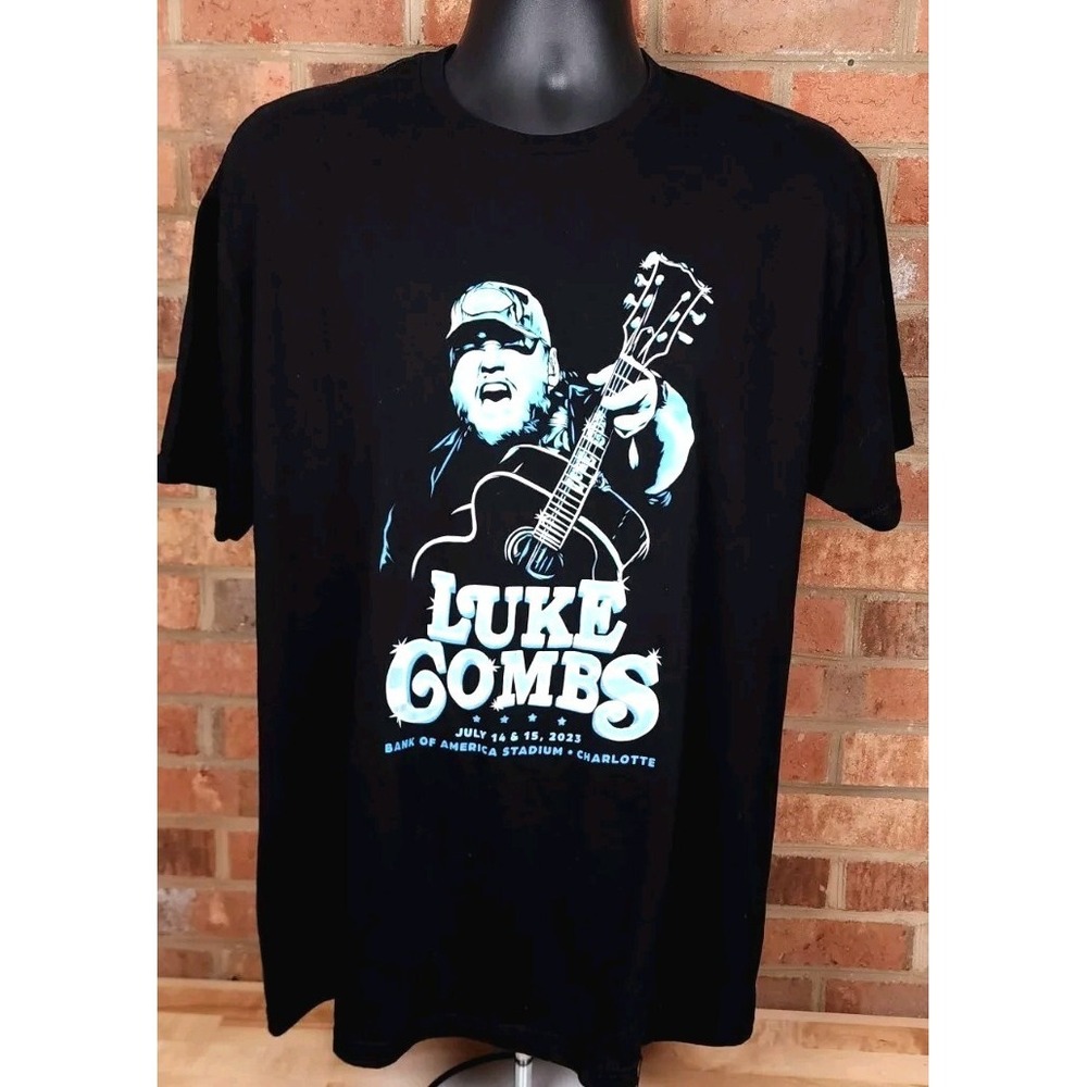 Luke Combs World Tour 2023 Concert XL TShirt Black Charlotte BofA Stadium‎